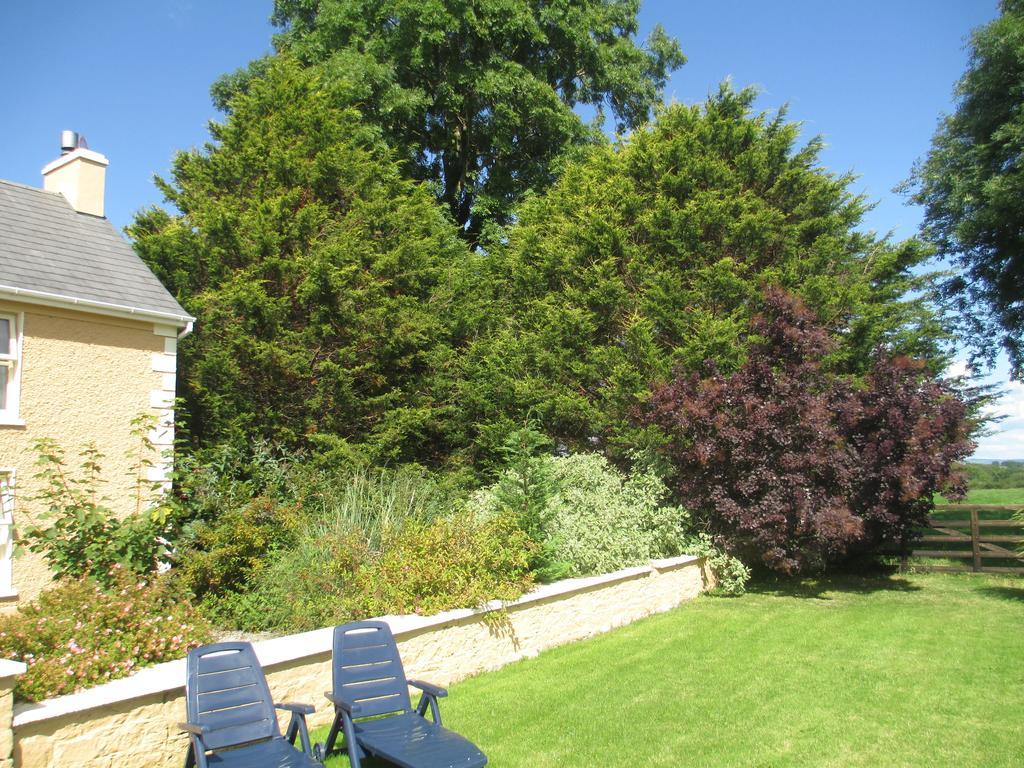 Tralia Farmhouse Self Catering Farranfore Exterior foto