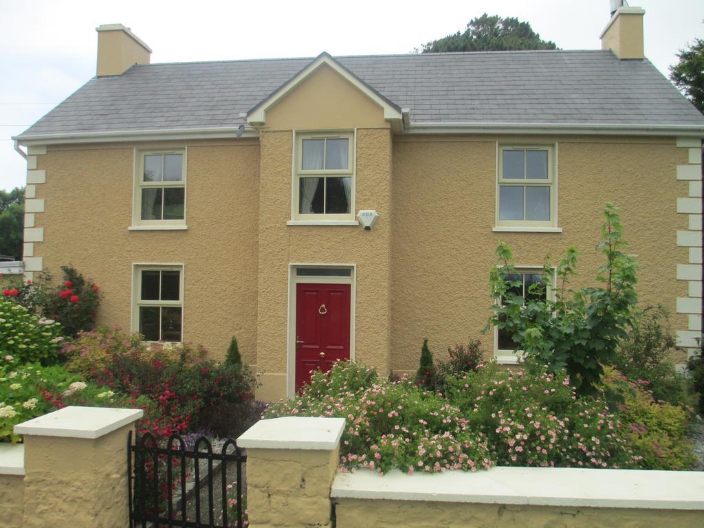 Tralia Farmhouse Self Catering Farranfore Zimmer foto