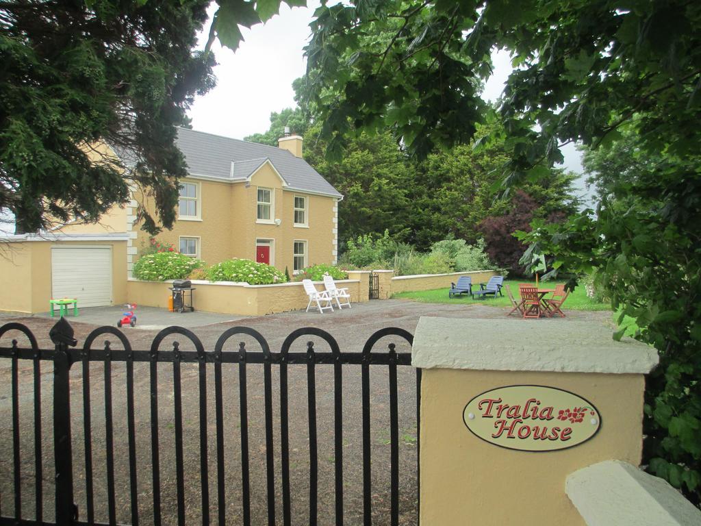 Tralia Farmhouse Self Catering Farranfore Zimmer foto
